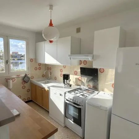 Maison Familiale Calme Pour 6 Pres De L'etang Avec Parking - Fr-1-529-313 Le Barcares