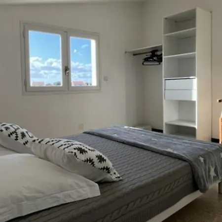 Maison Familiale Calme Pour 6 Pres De L'etang Avec Parking - Fr-1-529-313 Holiday home *