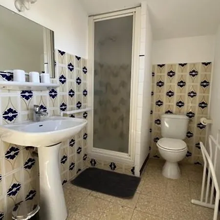 Maison Familiale Calme Pour 6 Pres De L'etang Avec Parking - Fr-1-529-313 * Le Barcares